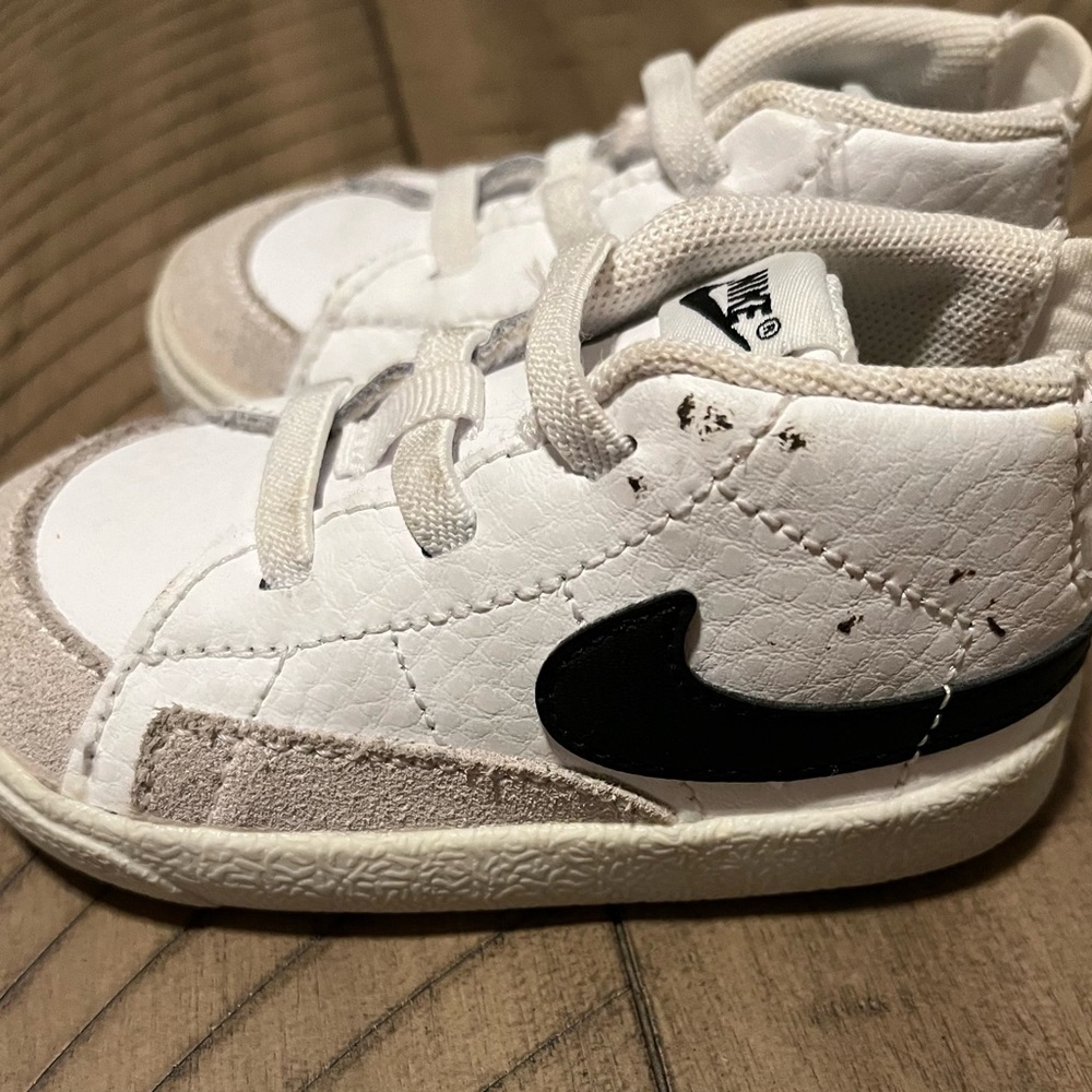 Baby/toddler shoes